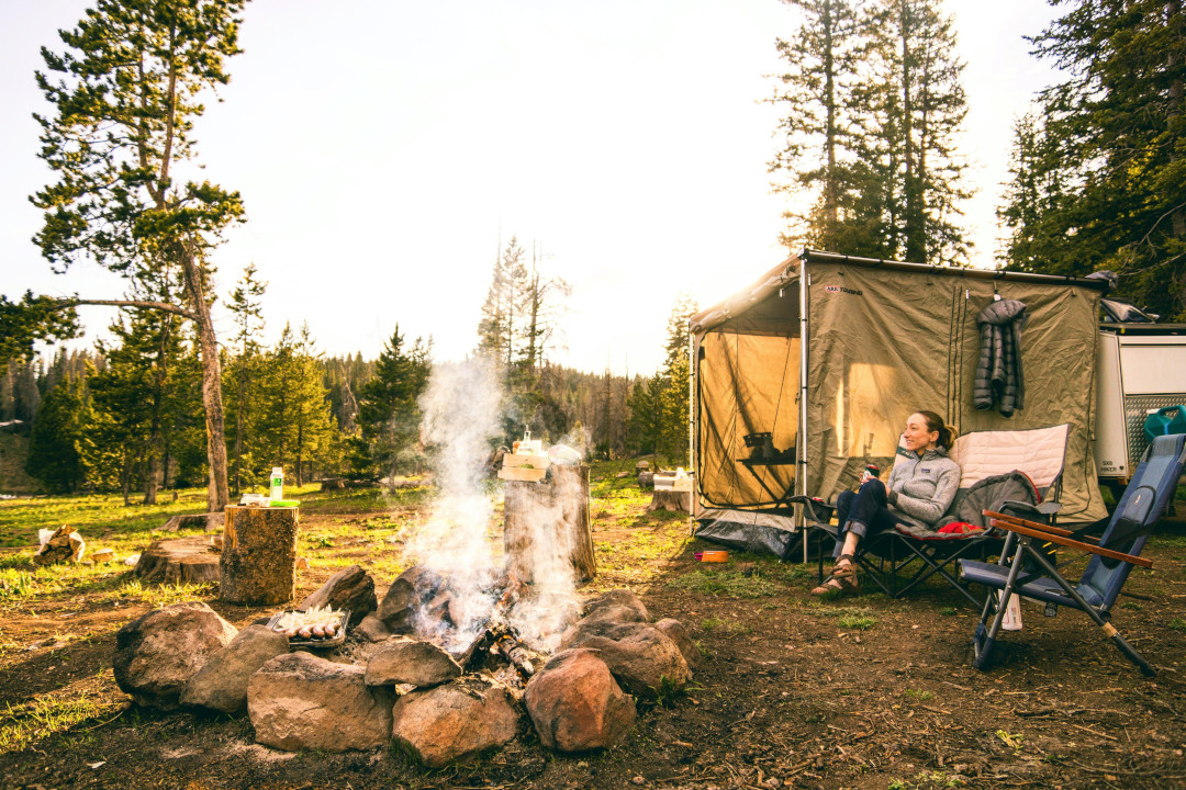 camping waschbecken kunststoff Camping Gadgets: mobiles Splbecken mit Pumpe entdecken