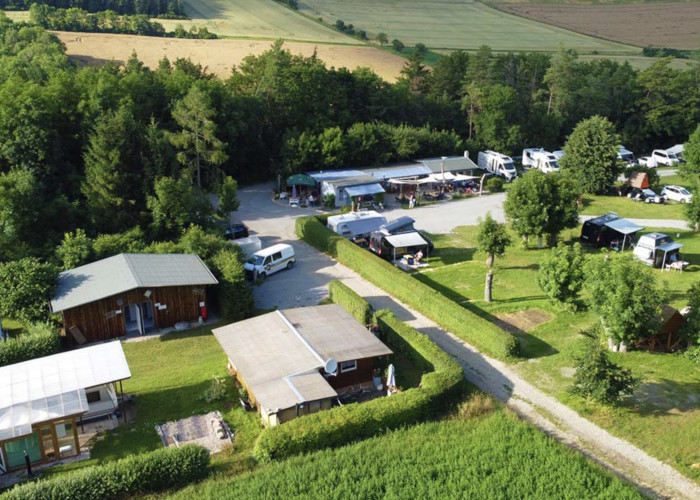 Campingplatz im Gruenen