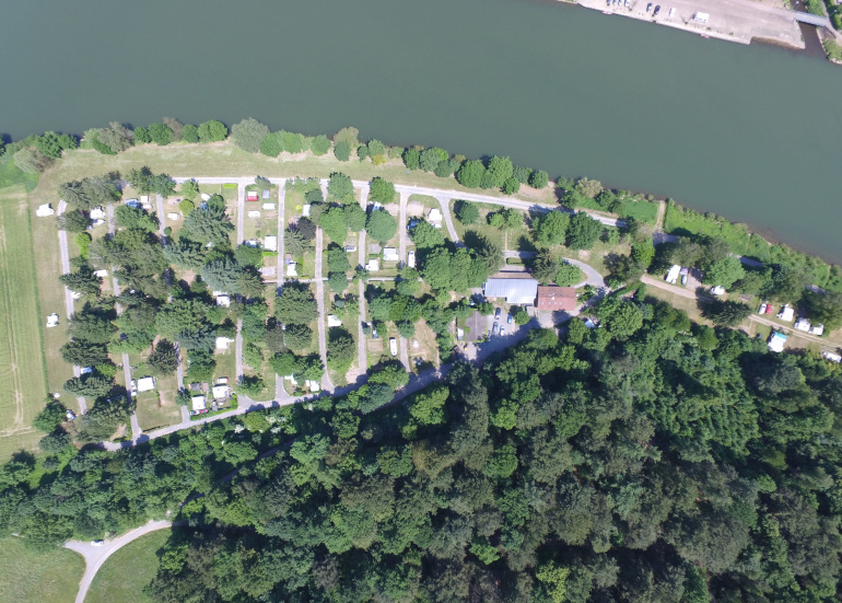 Campingplatz-unterm-Dilsberg