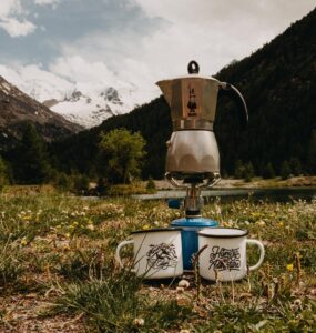 Espressomaschine Camping Beitragsbild