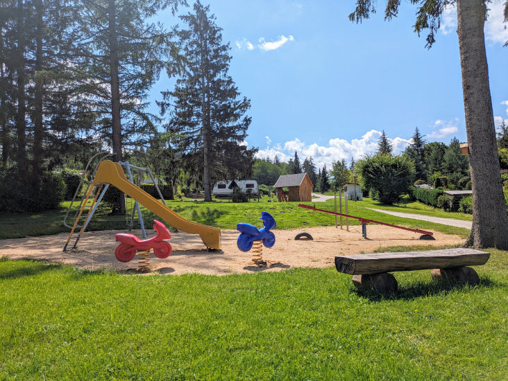 Wohnmobil-und-Campingpark-Ambergau