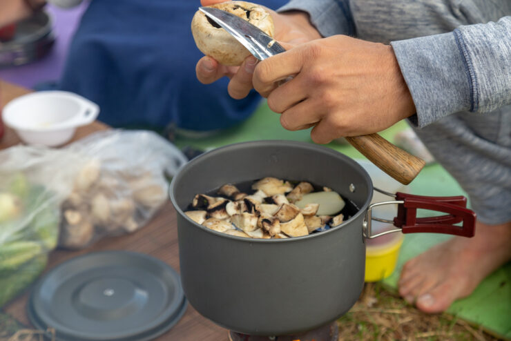 camping-kochgeschirr-edelstahl
