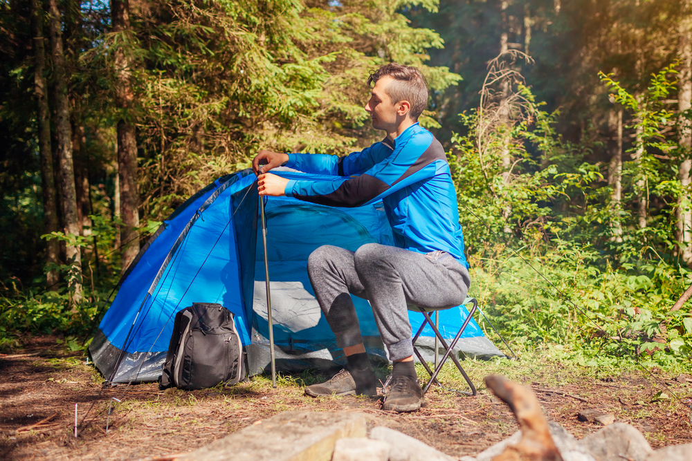 Relaxdays Campinghocker mit Tasche, faltbar, mit Lehne, Camping