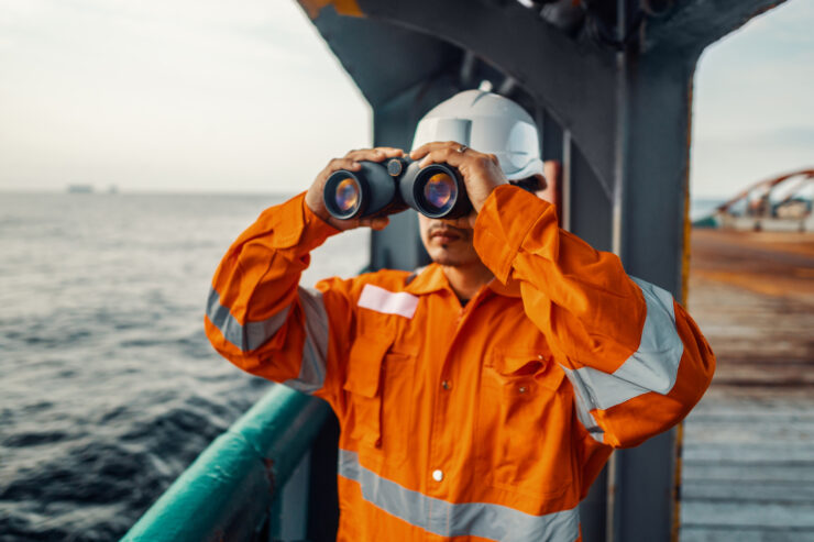 marine-fernglas-header