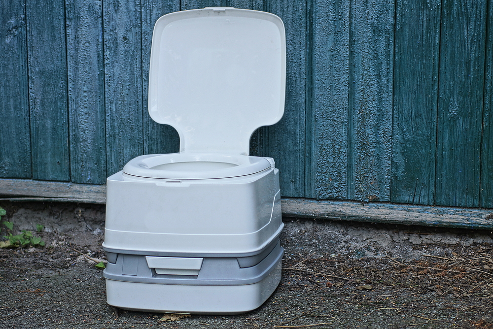 Tragbare Toilette - kompakt - für Camping, Boote und mehr -  umweltfreundlich - ohne Strom